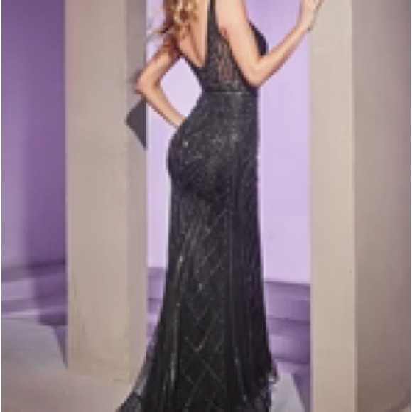 Gatsby Lady Women’s 🌸Long Illusion🌸 V-Neck Embellished Black Dress - 4 - Picture 10 of 11